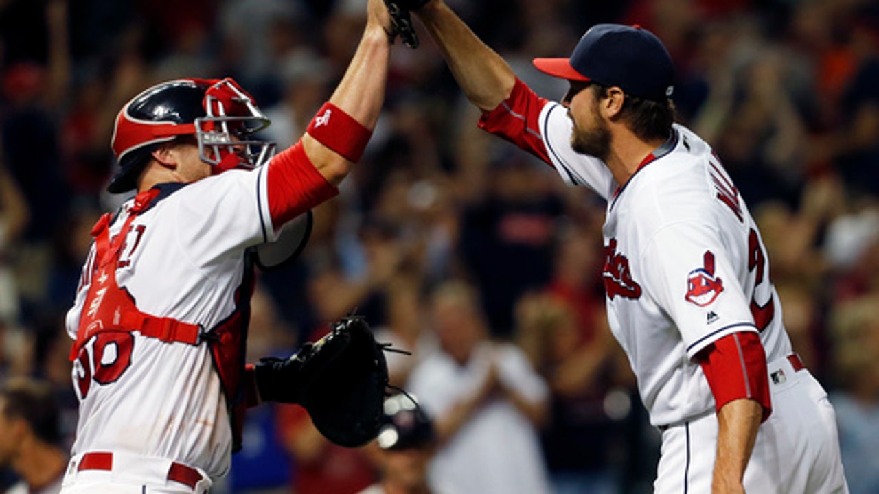 Tomlin struggles, Indians hand Twins 12th straight loss, 5-4
